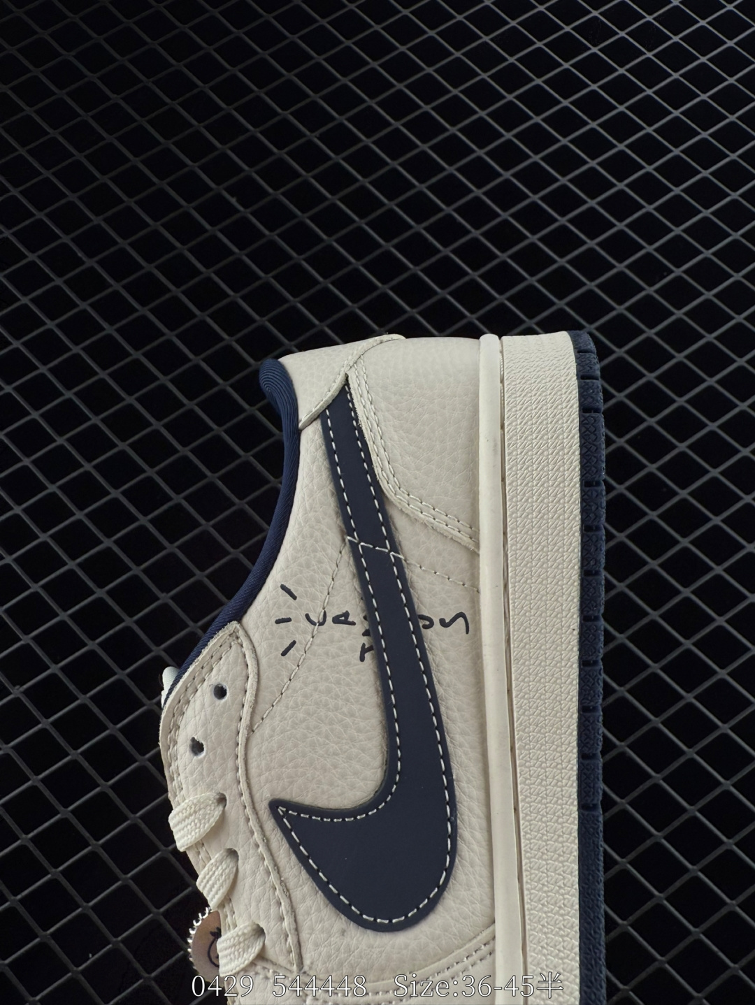 Travis Scott x Air Jordan 1 ” Reverse Mocha “